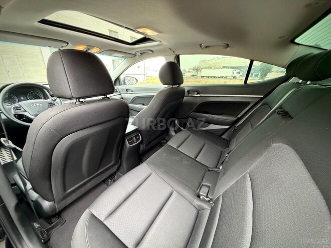 Hyundai Elantra 2016, 111,000 km - 1.6 l - Bakı