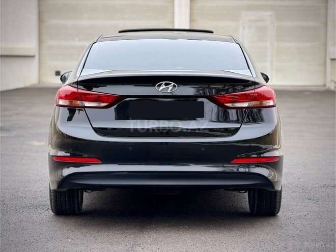 Hyundai Elantra 2016, 111,000 km - 1.6 l - Bakı