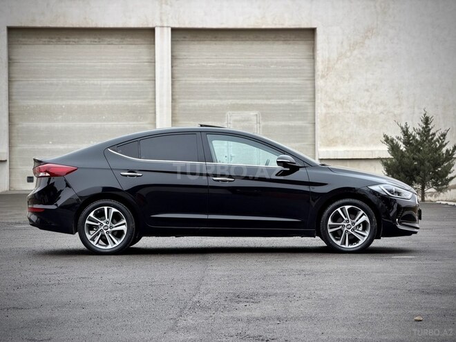 Hyundai Elantra 2016, 111,000 km - 1.6 l - Bakı