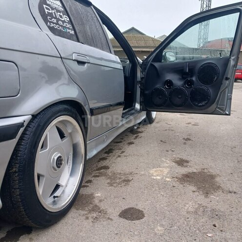 BMW 320 1992, 320,000 km - 2.0 l - Bakı