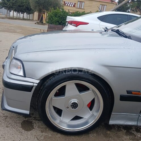 BMW 320 1992, 320,000 km - 2.0 l - Bakı