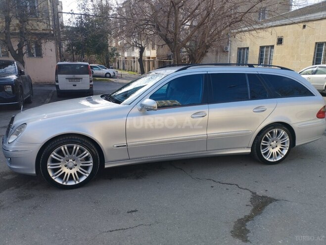 Mercedes E 200-5