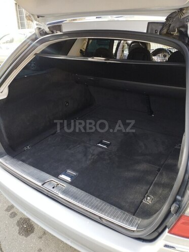 Mercedes E 200-16