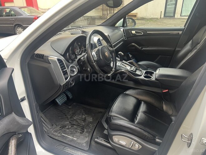 Porsche Cayenne GTS 2014, 145,000 km - 4.8 л - Bakı