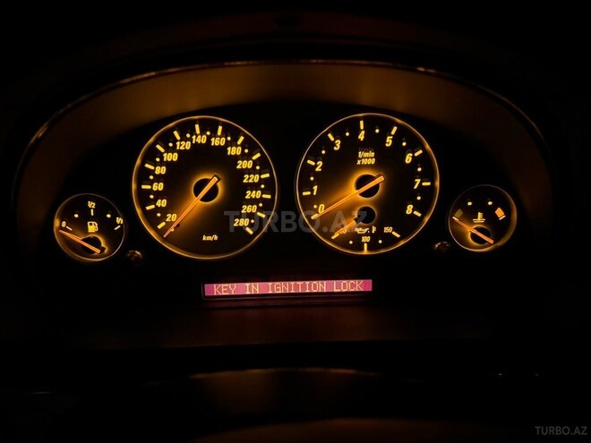 BMW 523-16