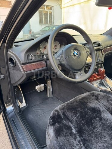 BMW 523-7