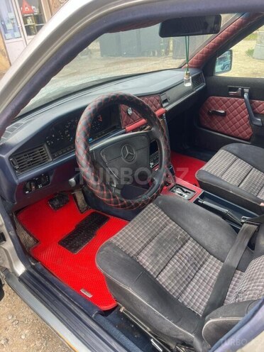 Mercedes 190 1993, 250,000 km - 2.0 l - Bakı