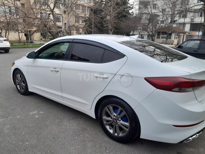Hyundai Elantra 2016, 99,779 km - 2.0 l - Bakı