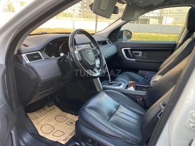 Land Rover Discovery Sport-14
