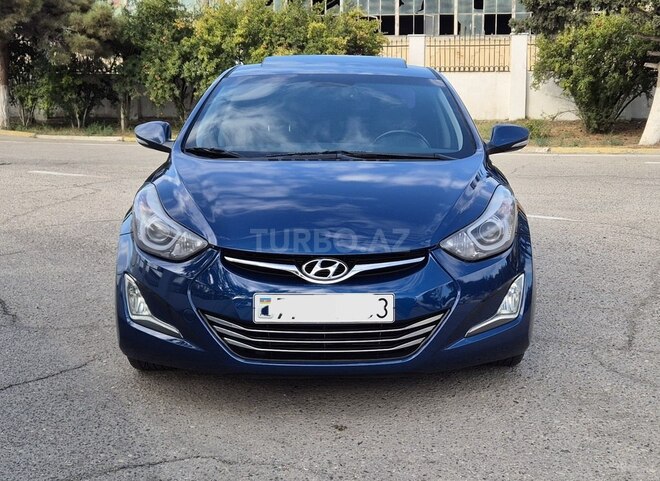 Hyundai Elantra-1