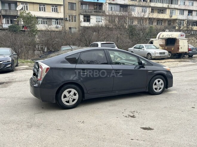 Toyota Prius 2012, 330,000 km - 1.8 l - Bakı