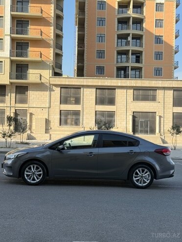 Kia Cerato 2017, 167,000 km - 1.6 l - Bakı