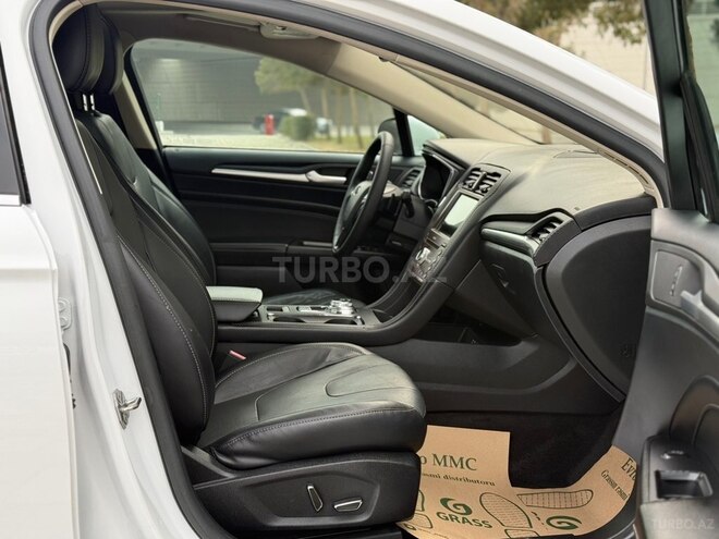 Ford Fusion (North America) 2020, 112,500 km - 2.0 л - Bakı