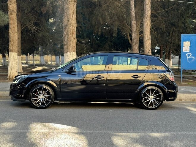Opel Astra 2009, 254,000 km - 1.4 l - Bakı