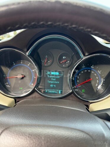 Chevrolet Cruze-14