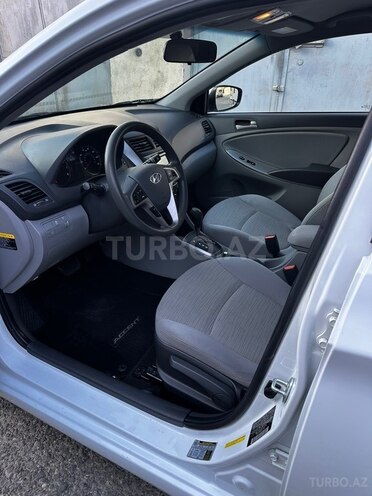 Hyundai Accent 2017, 122,500 km - 1.6 л - Bakı