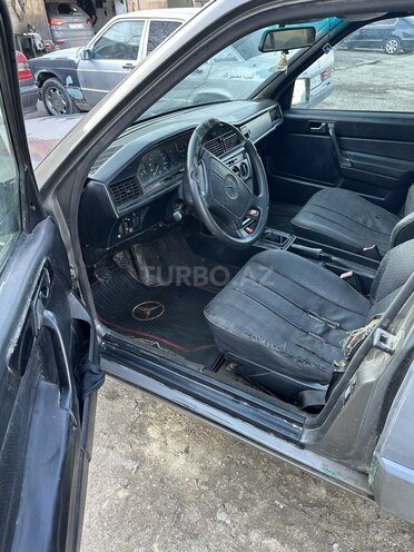 Mercedes 190 1993, 250,000 km - 1.8 l - Bakı