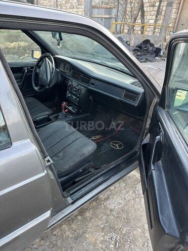 Mercedes 190 1993, 250,000 km - 1.8 l - Bakı