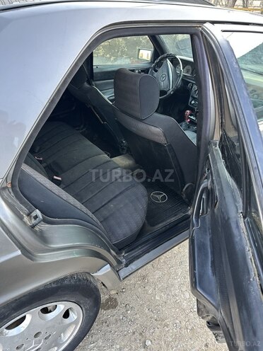 Mercedes 190 1993, 250,000 km - 1.8 l - Bakı