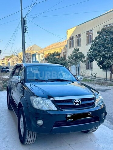 Toyota Fortuner 2007, 282,000 km - 2.7 l - Bakı