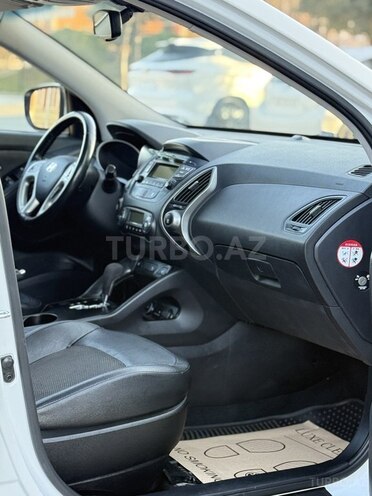 Hyundai ix35 2014, 114,000 km - 2.0 l - Bakı