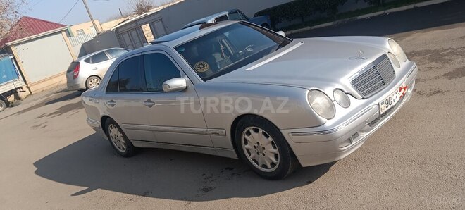 Mercedes E 270 2000, 450,000 km - 2.7 l - Biləsuvar
