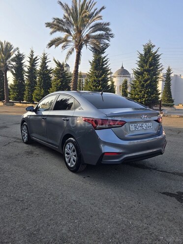 Hyundai Accent 2018, 247,000 km - 1.6 l - Bakı