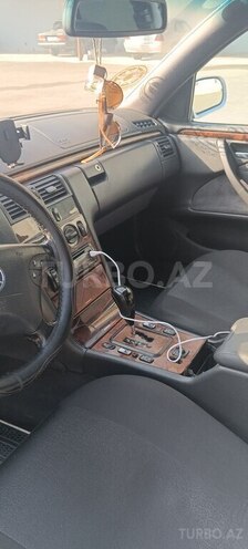 Mercedes E 270 2000, 450,000 km - 2.7 l - Biləsuvar