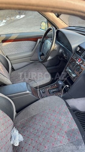 Mercedes C 220 1995, 460,000 km - 2.2 l - Saatlı