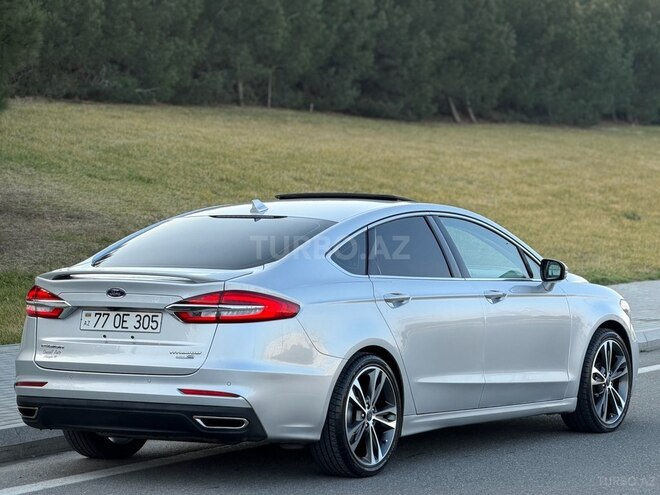 Ford Fusion (North America) 2019, 118,000 km - 2.0 л - Bakı