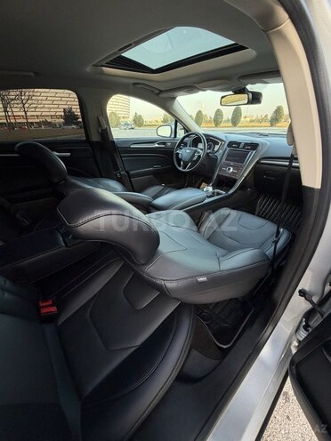 Ford Fusion (North America) 2019, 118,000 km - 2.0 л - Bakı