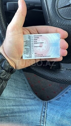 Mercedes C 220 1995, 460,000 km - 2.2 l - Saatlı