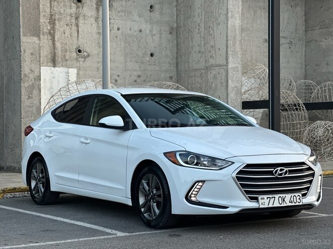 Hyundai Elantra 2018, 83,330 km - 2.0 л - Bakı