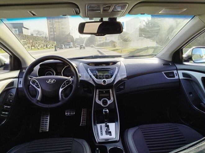 Hyundai Elantra 2011, 129,200 km - 1.8 л - Bakı