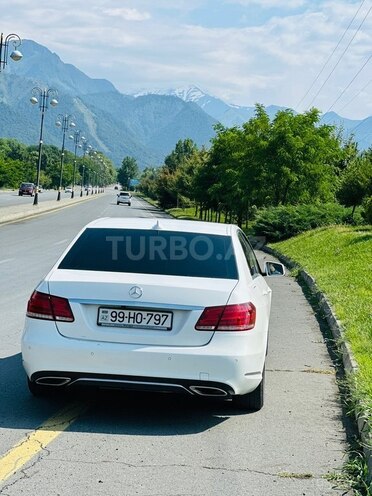 Mercedes E 250 2013, 164,000 km - 2.1 л - Salyan
