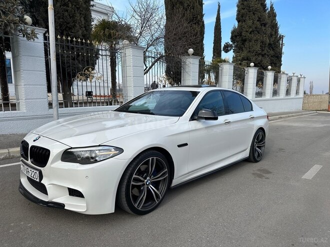 BMW 528 2016, 200,000 km - 2.0 l - Gəncə