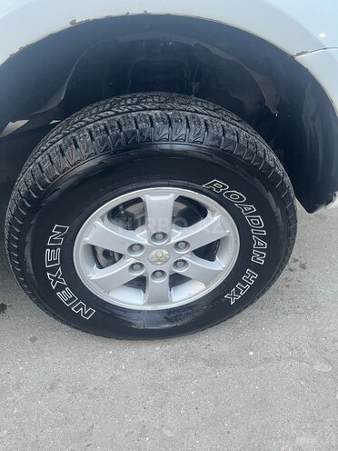 Mitsubishi L200 2014, 346,111 km - 2.5 л - Sumqayıt