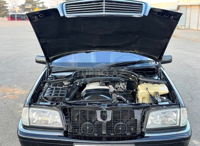 Mercedes C 230 1999, 385,000 km - 2.3 л - Gəncə