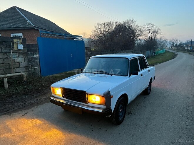LADA (VAZ) 2107 2004, 10,000 km - 1.6 л - Masallı