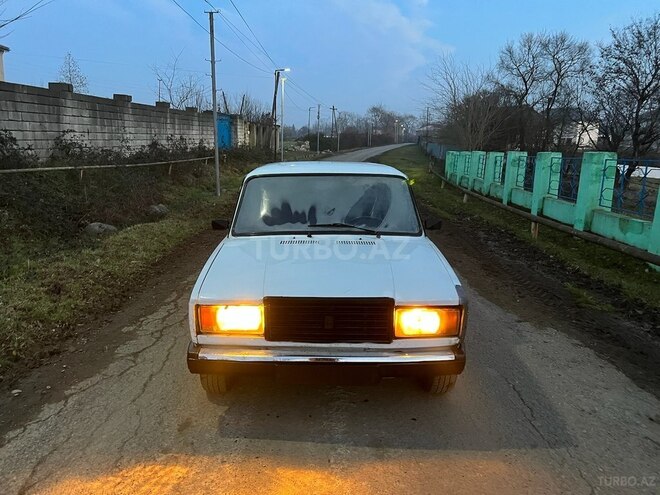 LADA (VAZ) 2107 2004, 10,000 km - 1.6 л - Masallı