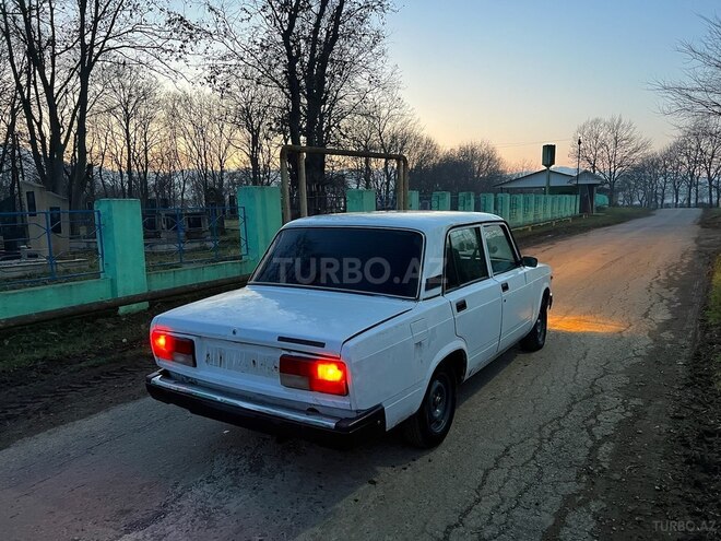 LADA (VAZ) 2107 2004, 10,000 km - 1.6 л - Masallı