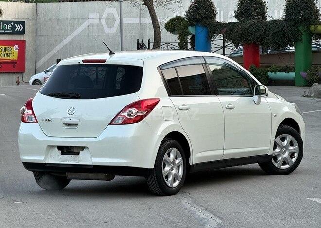 Nissan Tiida 2011, 99,000 km - 1.5 l - Bakı