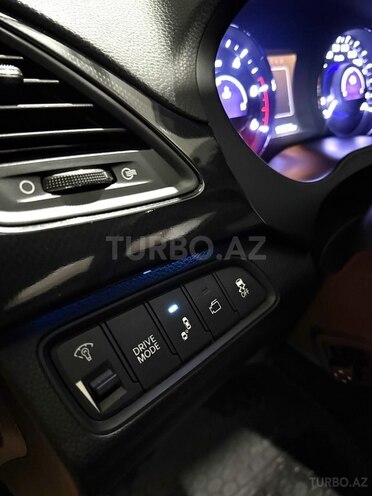 Hyundai Grandeur 2016, 140,000 km - 2.2 л - Bakı