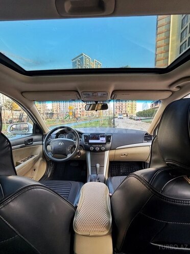Hyundai Sonata-8