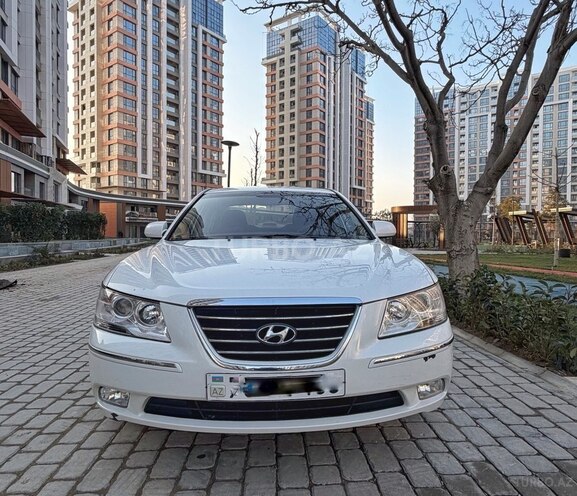 Hyundai Sonata-1