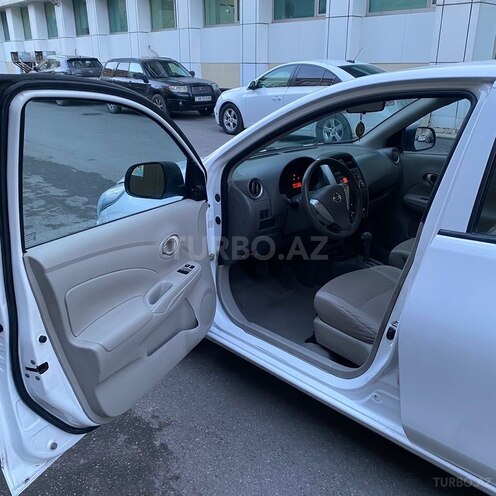 Nissan Sunny 2014, 291,000 km - 1.5 l - Bakı