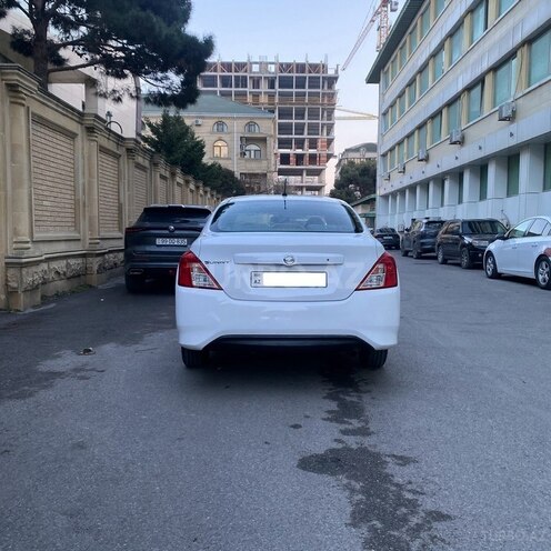 Nissan Sunny 2014, 291,000 km - 1.5 l - Bakı