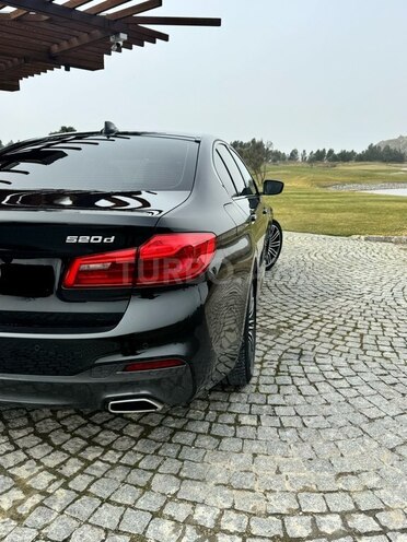 BMW 520 2017, 177,000 km - 2.0 l - Bakı