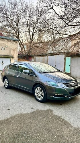 Honda Insight-4