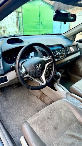 Honda Insight-3